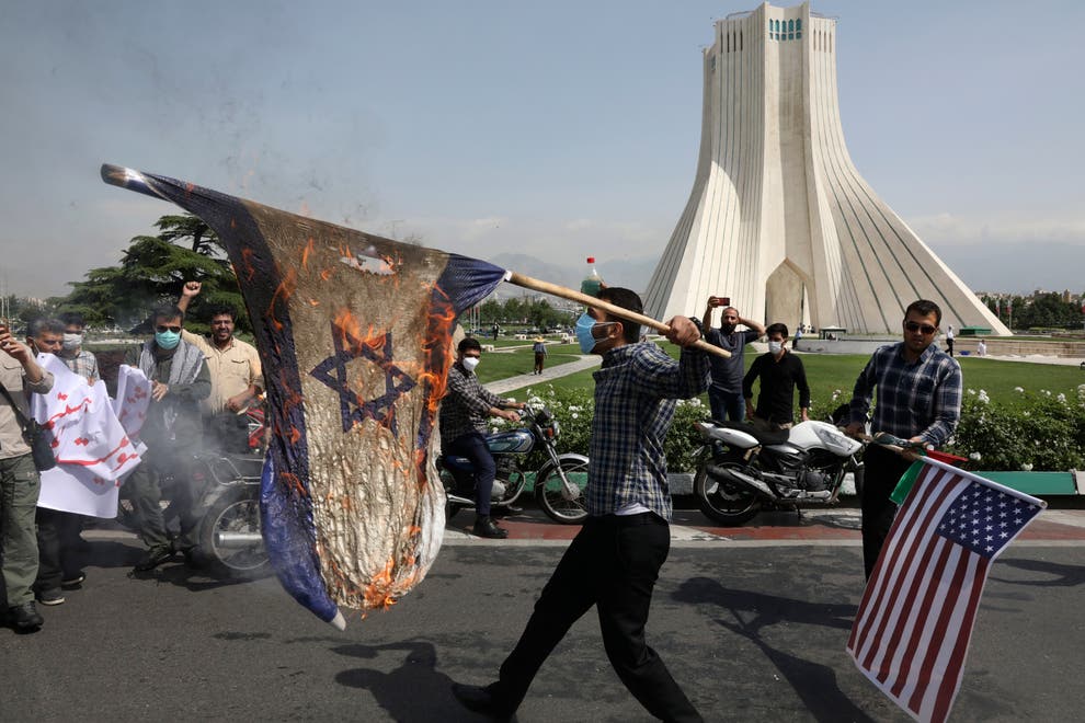 Israeli troops kill 2 Palestinian attackers as tensions ...