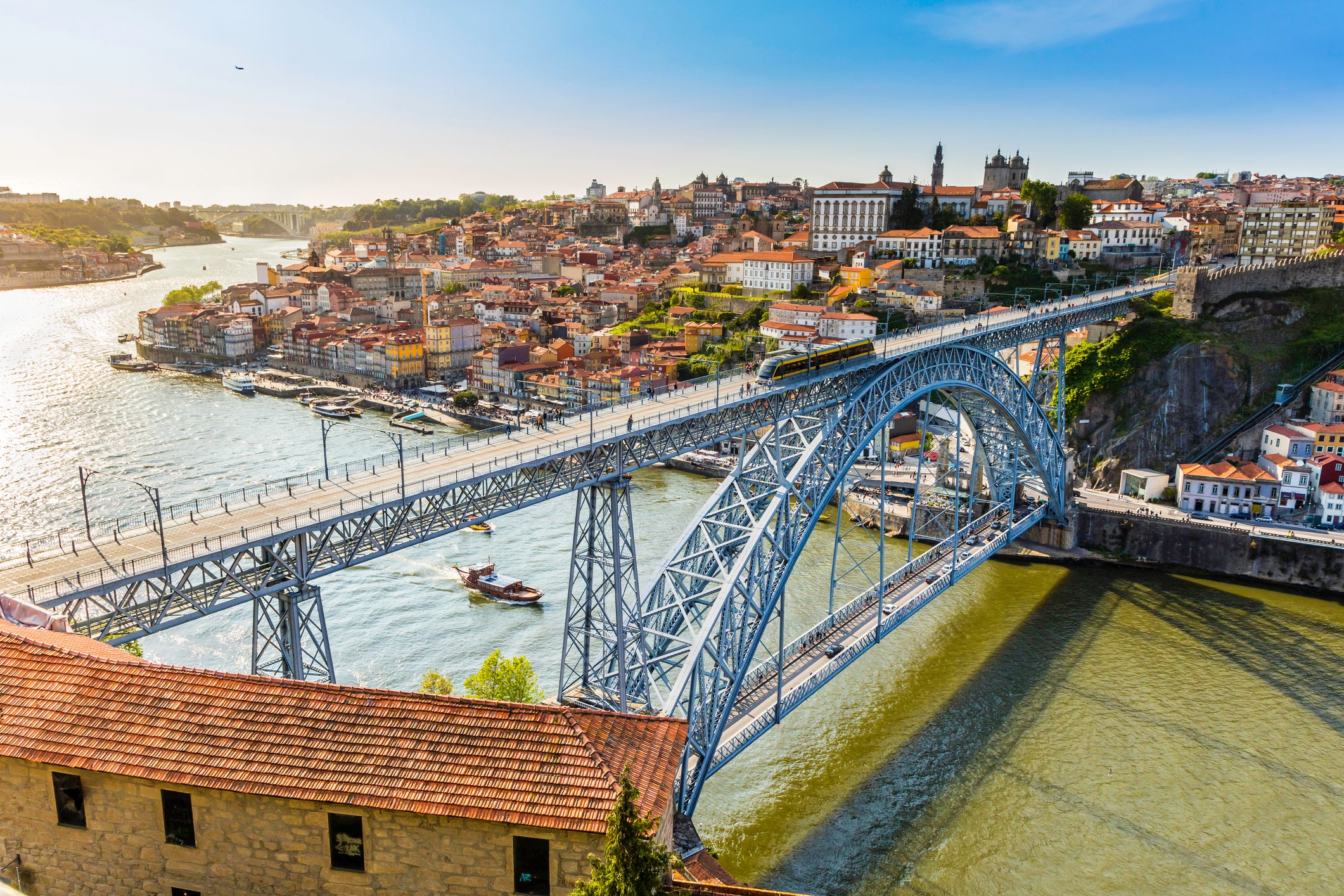The Dom Luis bridge in Porto, Portugal