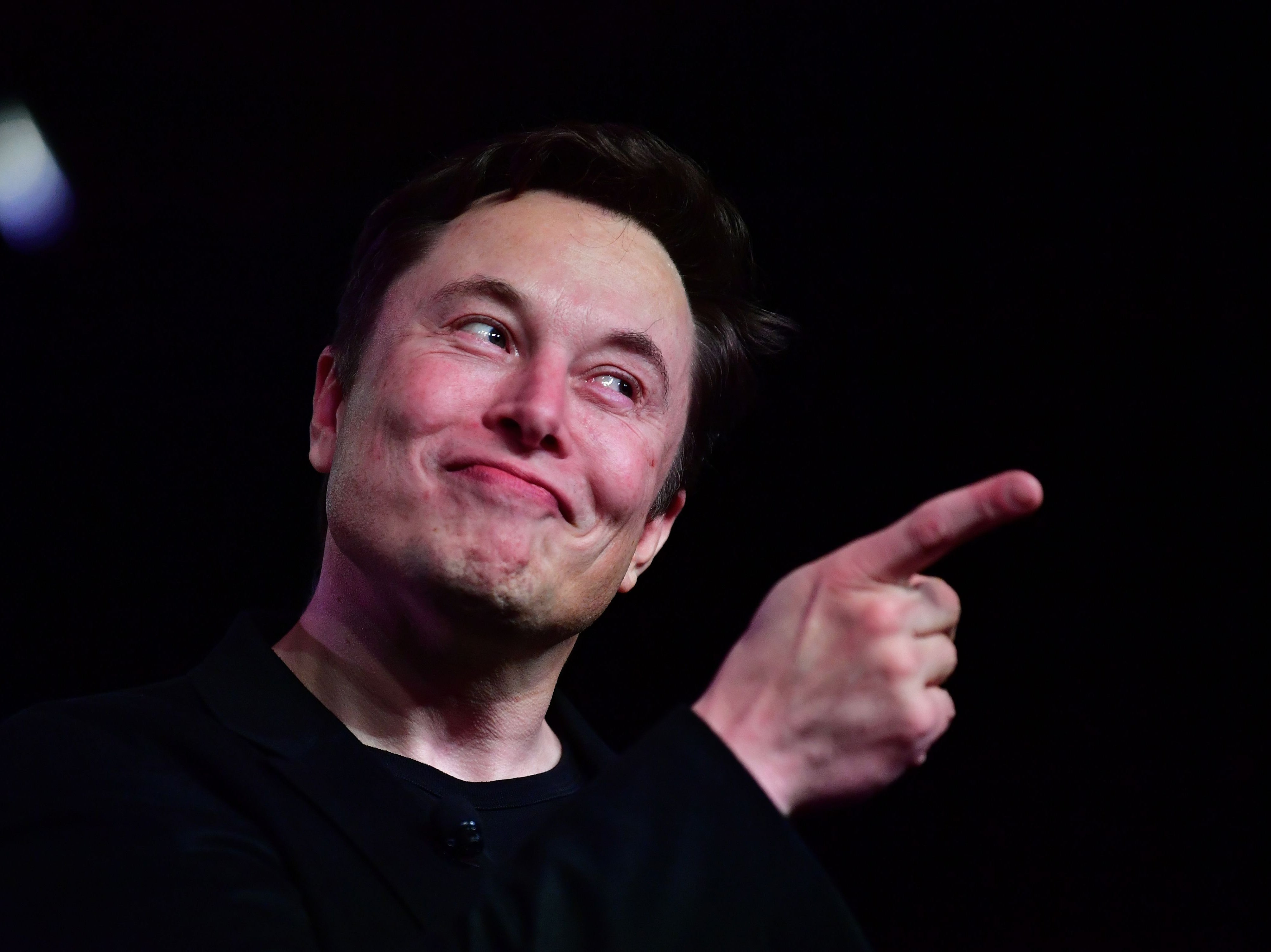 El CEO de Tesla, Elon Musk, habla durante la presentación del nuevo Tesla Model Y en Hawthorne, California, el 14 de marzo de 2019.