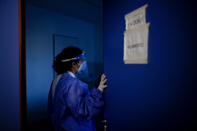 APTOPIX Virus Outbreak Argentina Adapting Doctors