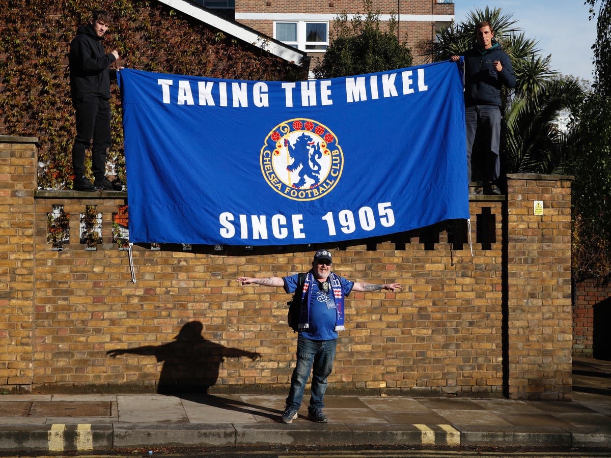 Chelsea fans ‘sympathetic’ to hosting Champions League final in Portugal over London Chelsea fans ‘sympathetic’ to hosting Champions League final in Portugal over London
