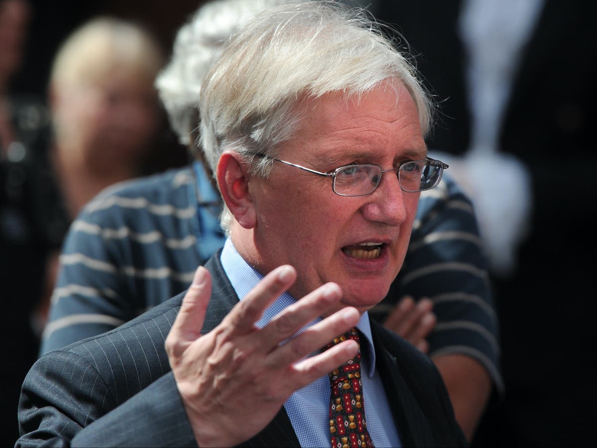 Former UK ambassador jailed for eight months over &lsquo;abhorrent&rsquo; blogs about Alex Salmond trial