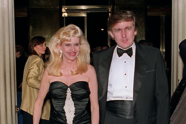 <p>Donald Trump and his wife Ivana arrive 04 December 1989 at a social engagement in New York.  </p>