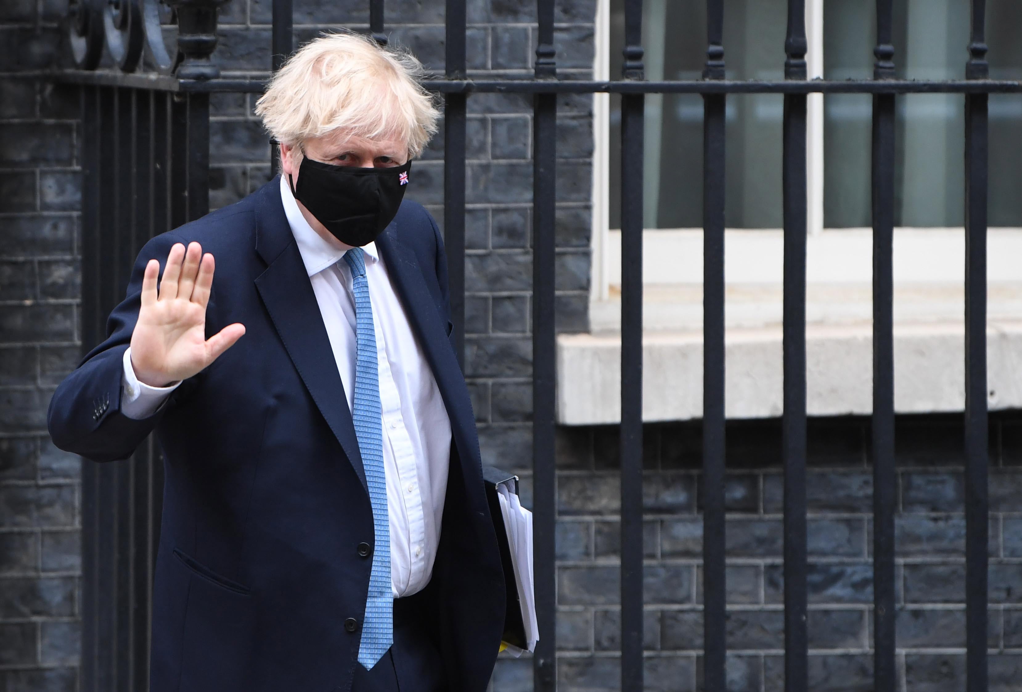 Boris Johnson may have agreed the protocol and hoped to sort out the problems later