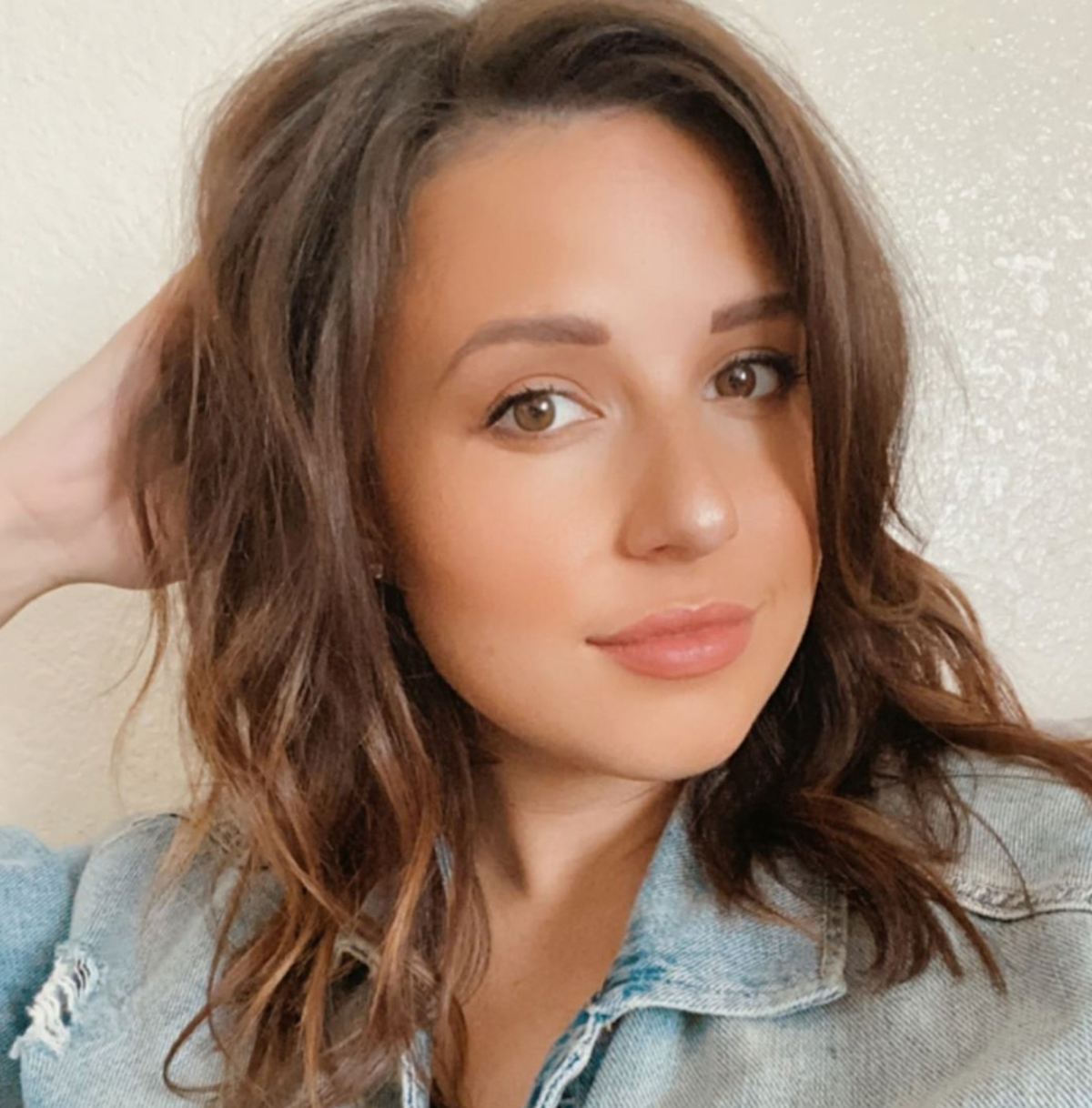 Upcoming &lsquo;Bachelorette&rsquo; star accused of &lsquo;queerbaiting&rsquo; issues apology after backlash from LGBT fans