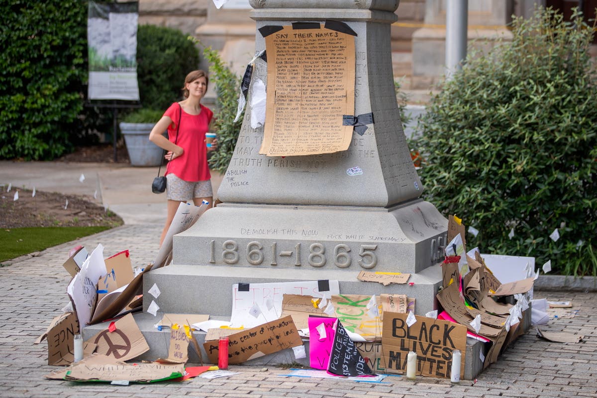 Biden revokes Trumpâ€™s monuments â€˜gardenâ€™ and executive order to punish statue vandals