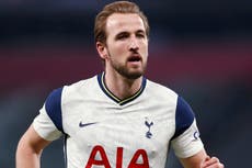 Harry Kane: Chelsea, Man United and Man City eye transfer after striker tells Tottenham he wants to leave