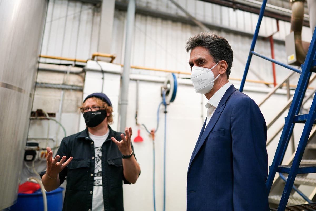 Johnson failing to &lsquo;measure up to scale of challenge&rsquo; of climate crisis, says Miliband