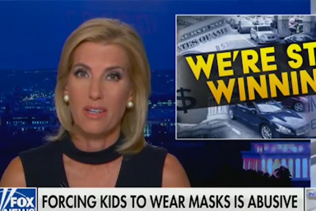 <p>Laura Ingraham, de Fox News, calificó el lunes como `` anticientífico y abusivo obligar a los niños a usar máscaras en los parques infantiles ''</p>