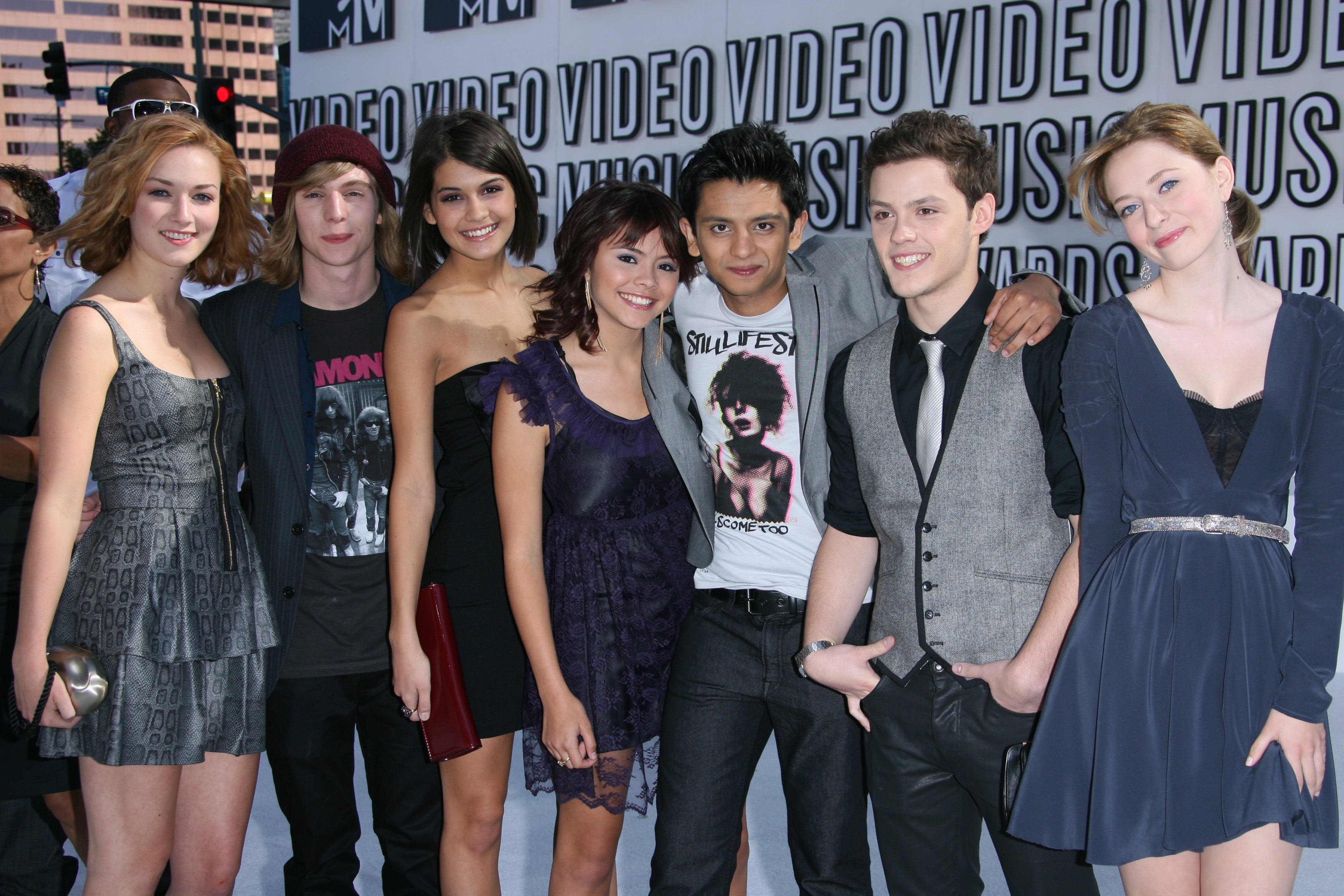 The cast of Skins (US) attend the 2010 MTV Video Music Awards