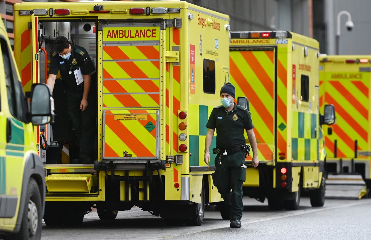 EMB 00.01 Ambulance handover delays at hospitals jumped 44 per cent before Covid EMB 00.01 Ambulance handover delays at hospitals jumped 44 per cent before Covid