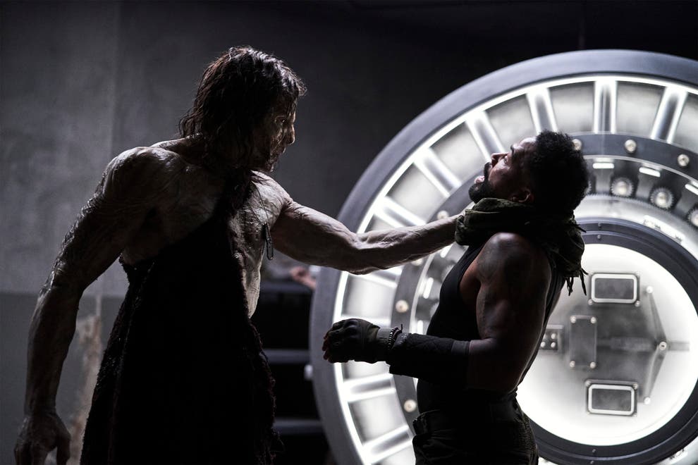 Zack Snyder blends social commentary into 'Army of The ...