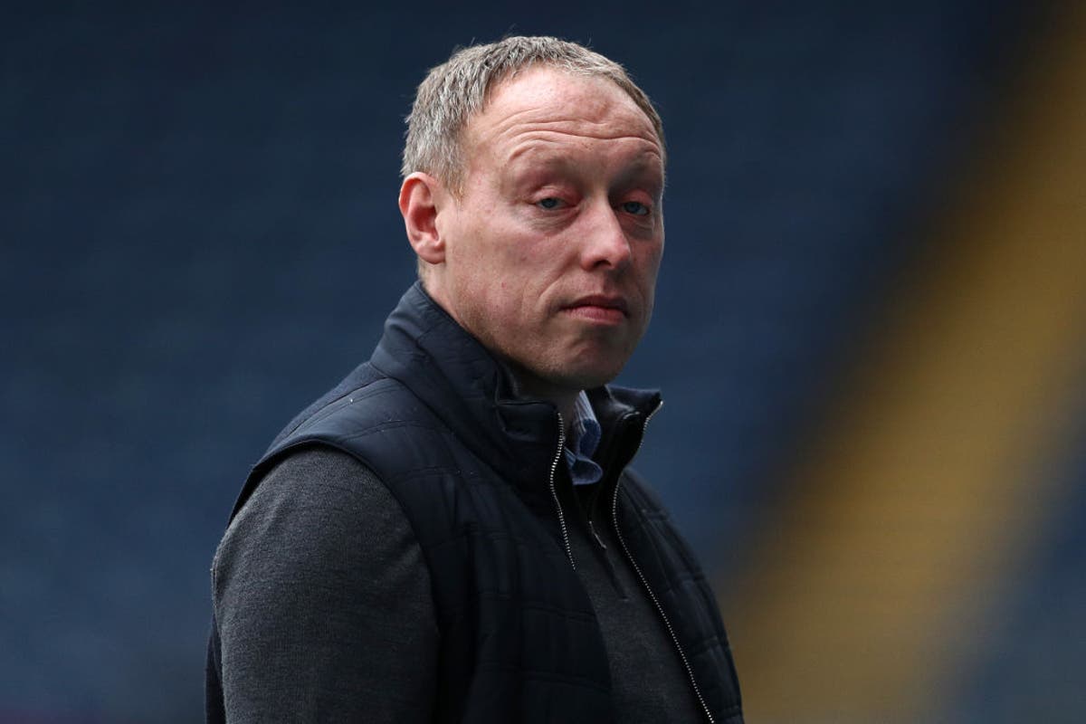 Crystal Palace job links won&rsquo;t &lsquo;distract&rsquo; Steve Cooper as Swansea plan for play-off glory