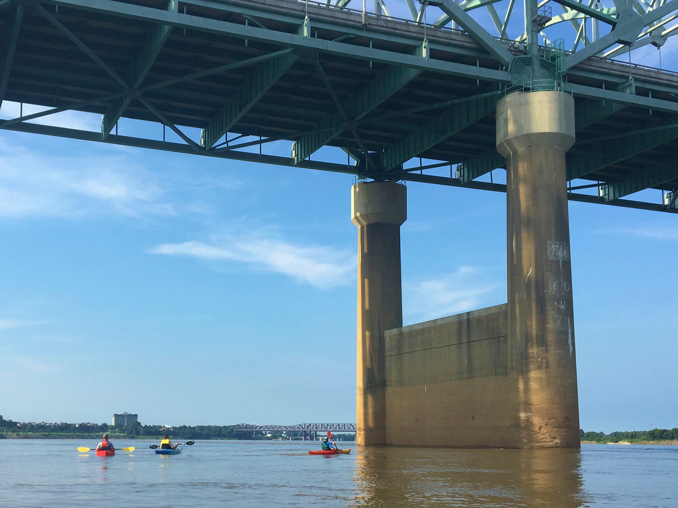 Interstate 40 Bridge Closed