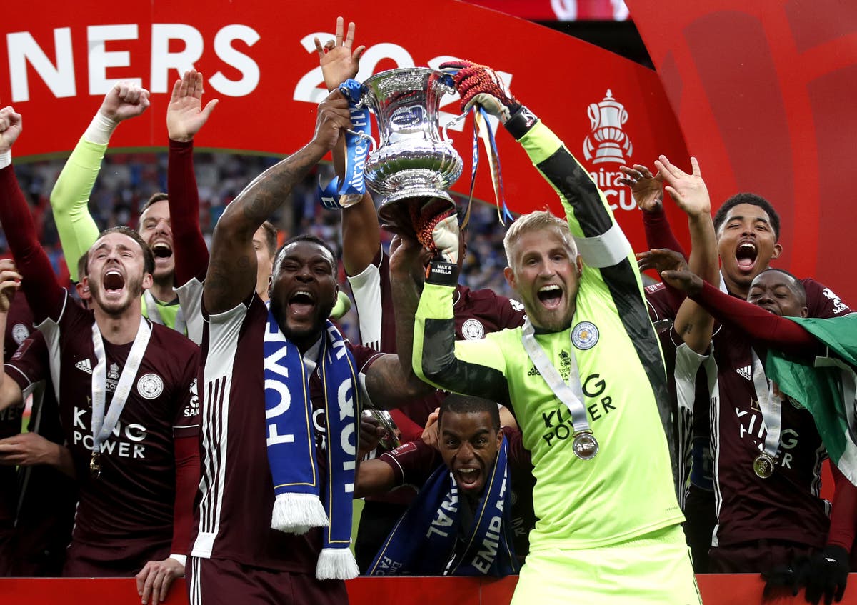 Leicester’s title-winning captain Wes Morgan to retire at the end of the season