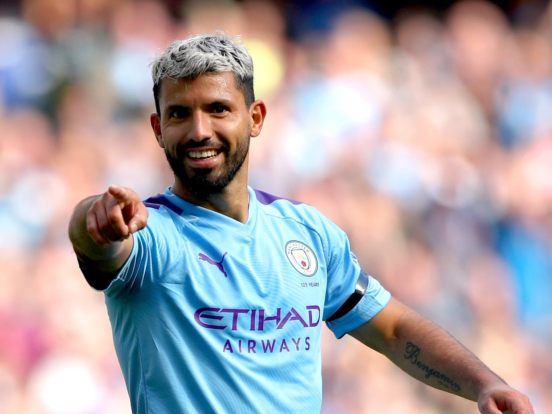 Man City debut Aguero-inspired training kit in tribute to former