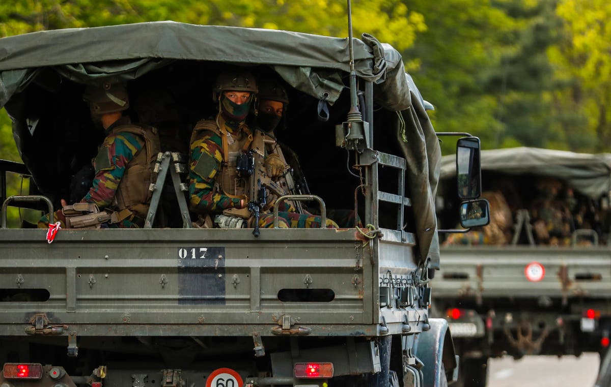 Fugitive Belgian extremist soldier evades massive manhunt