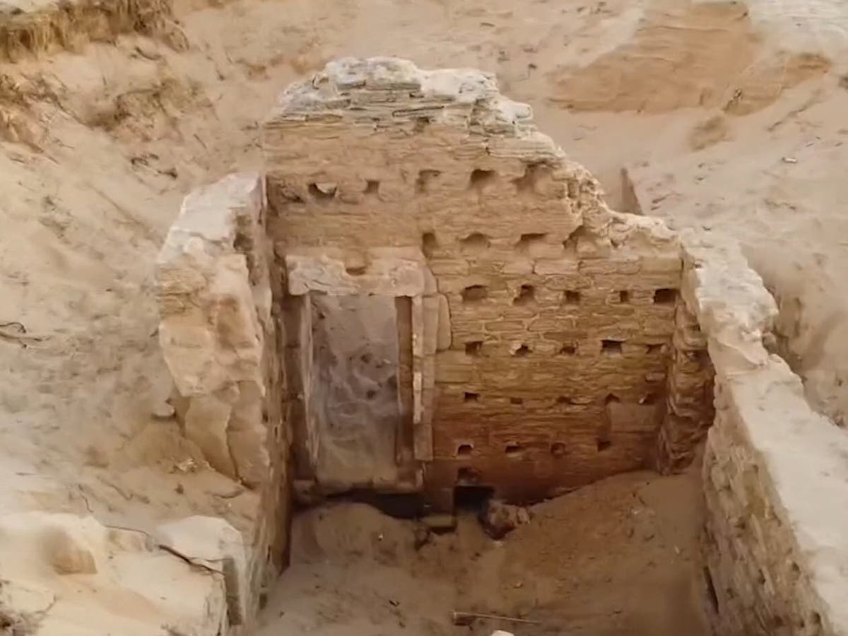 Ancient Roman bath complex discovered beneath sand dunes in Spain