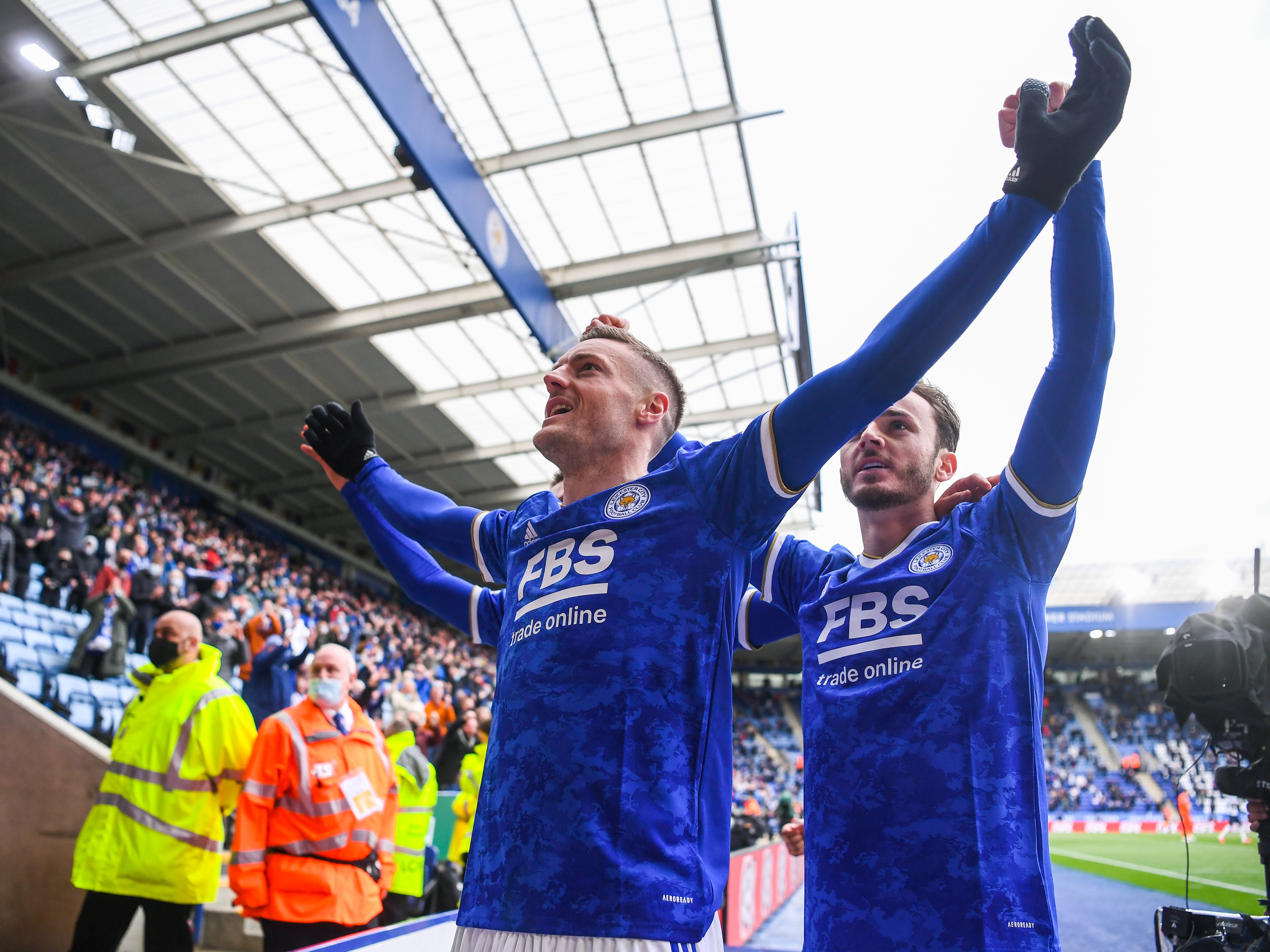 Jamie Vardy scored twice from the penalty spot