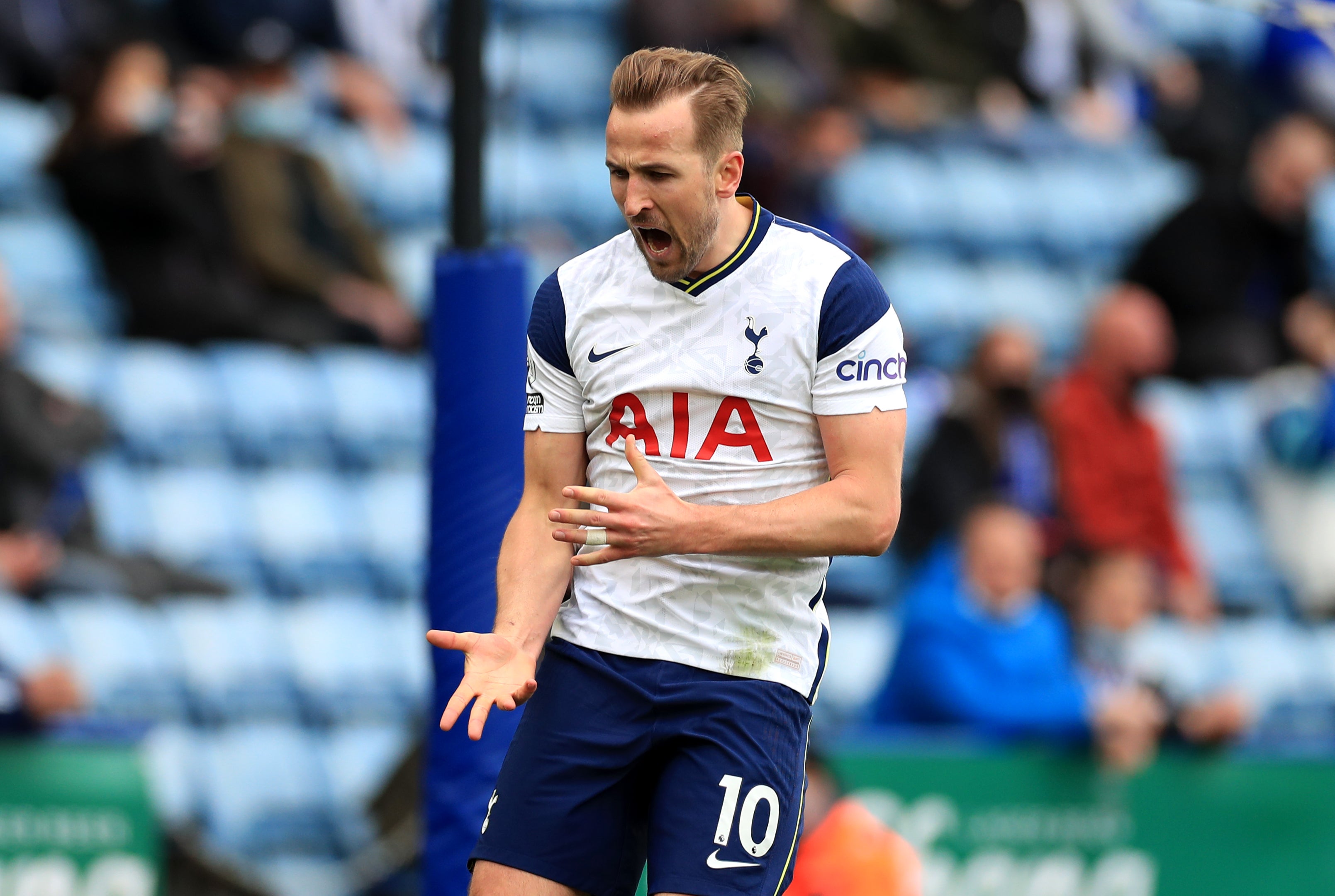 Tottenham’s Harry Kane celebrates after scoring his 23rd-goal of the season at Leicester