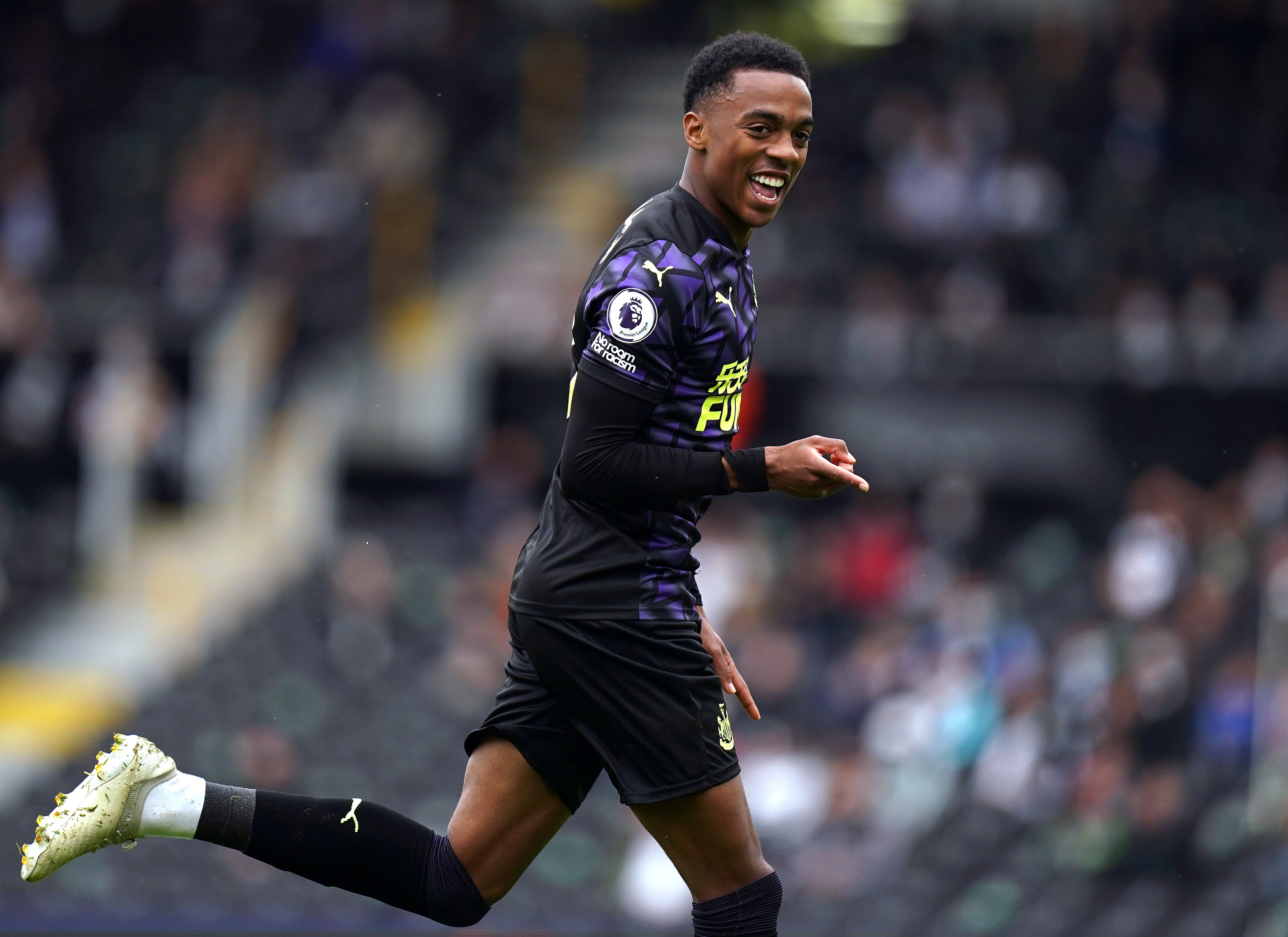 Steve Bruce insisted Joe Willock is enjoying the freedom offered to him at Newcastle after becoming the first player since Alan Shearer to score in seven consecutive Premier League games