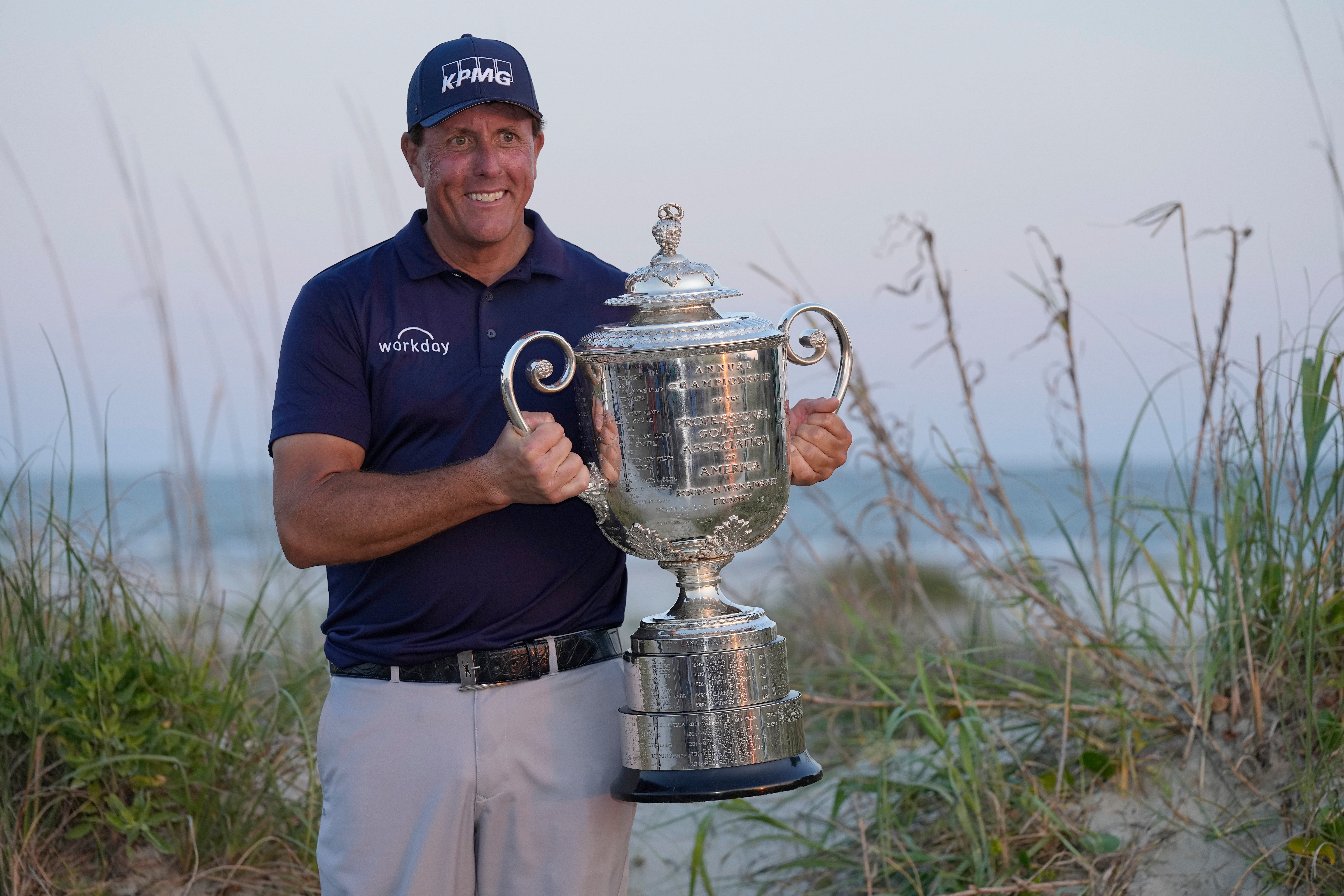 Phil Mickelson holds nerve for memorable triumph at US PGA Championship The Independent pic