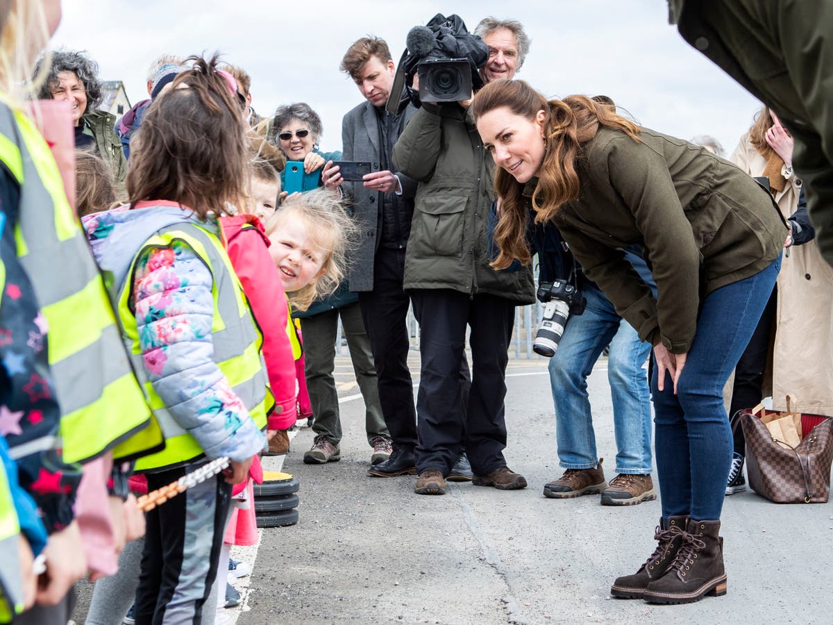 Little boy asks Kate Middleton if she was a prince