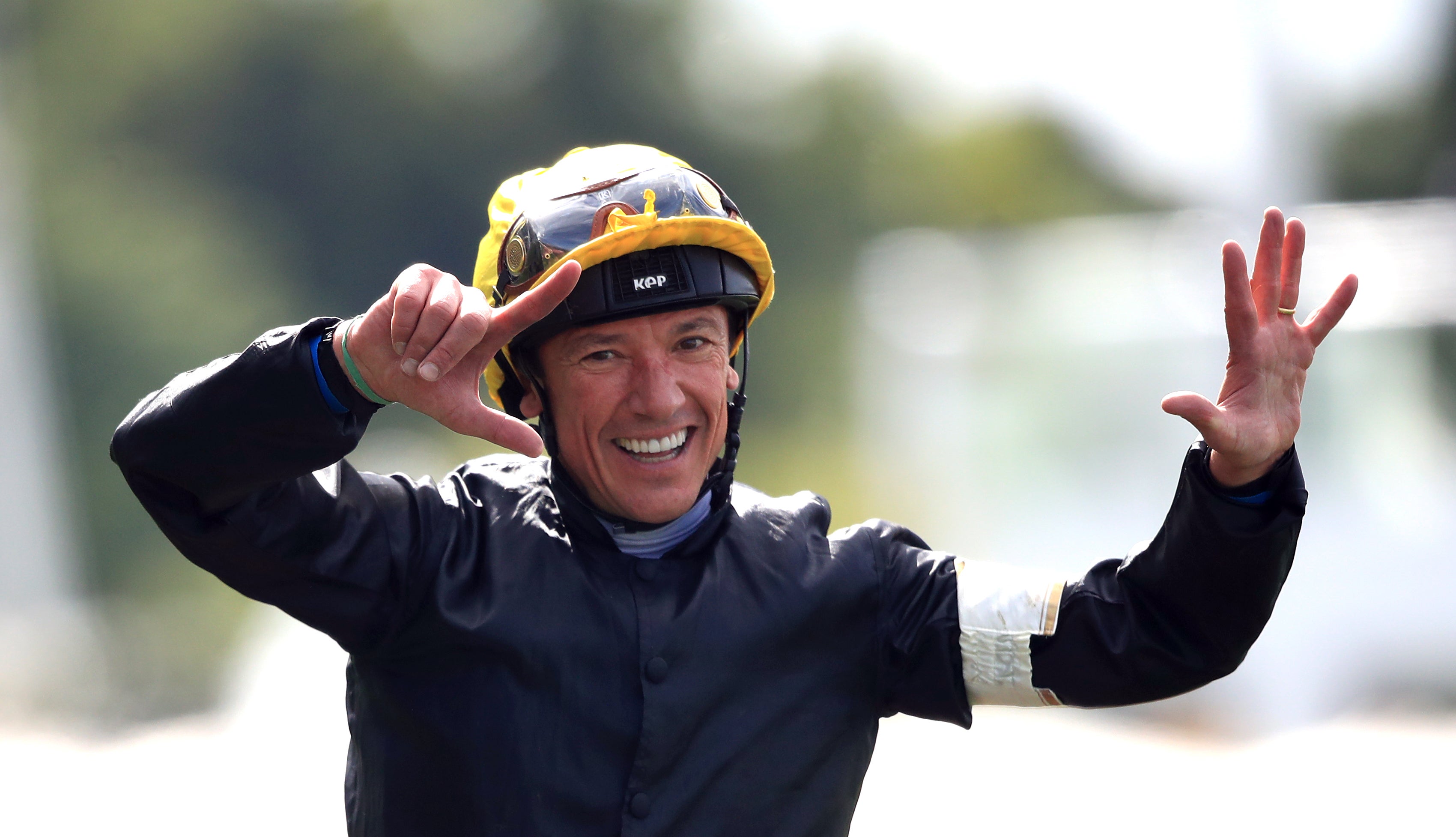 Frankie Dettori celebrates winning the Gold Cup on Stradivarius