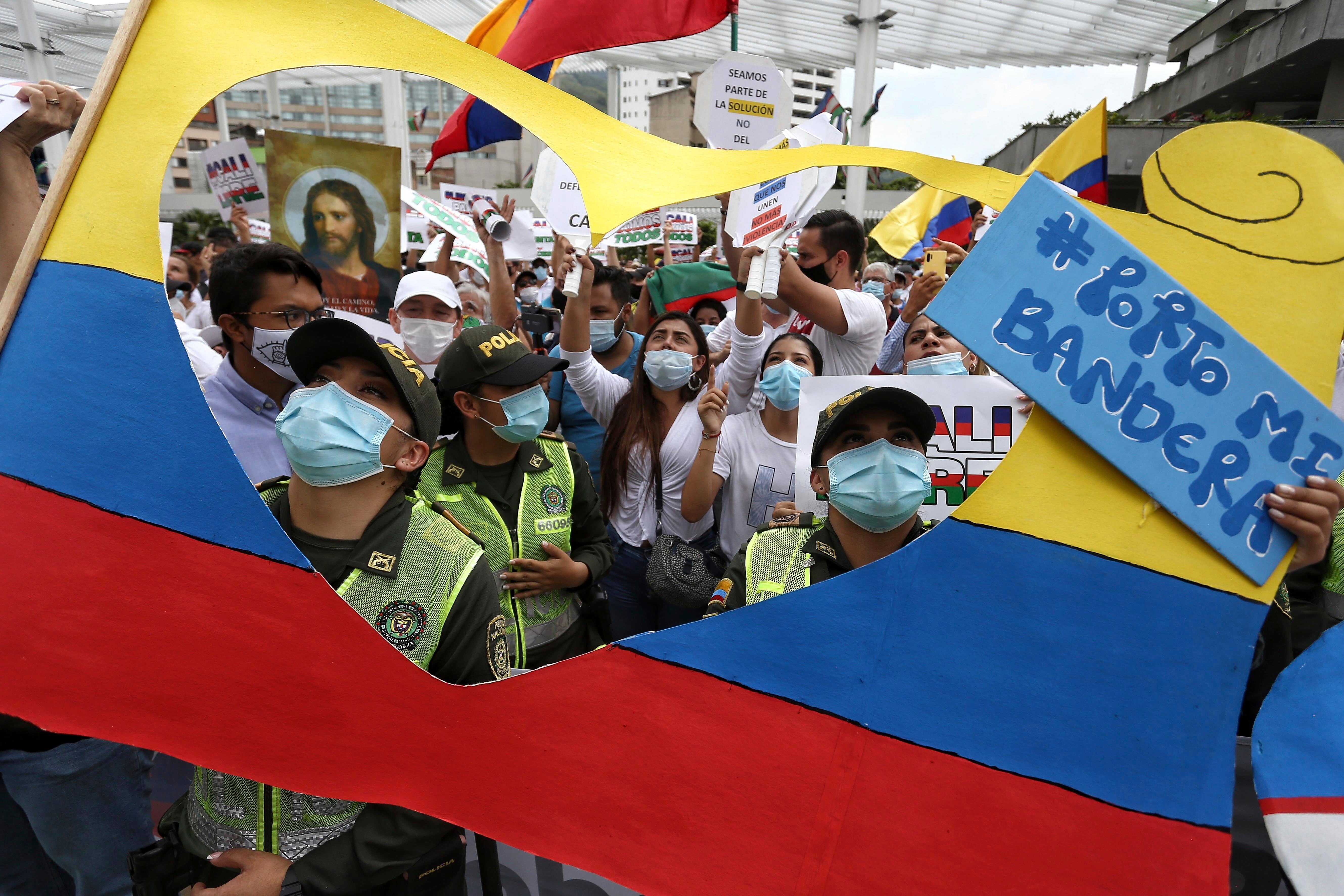 Colombians take to the streets in Cali