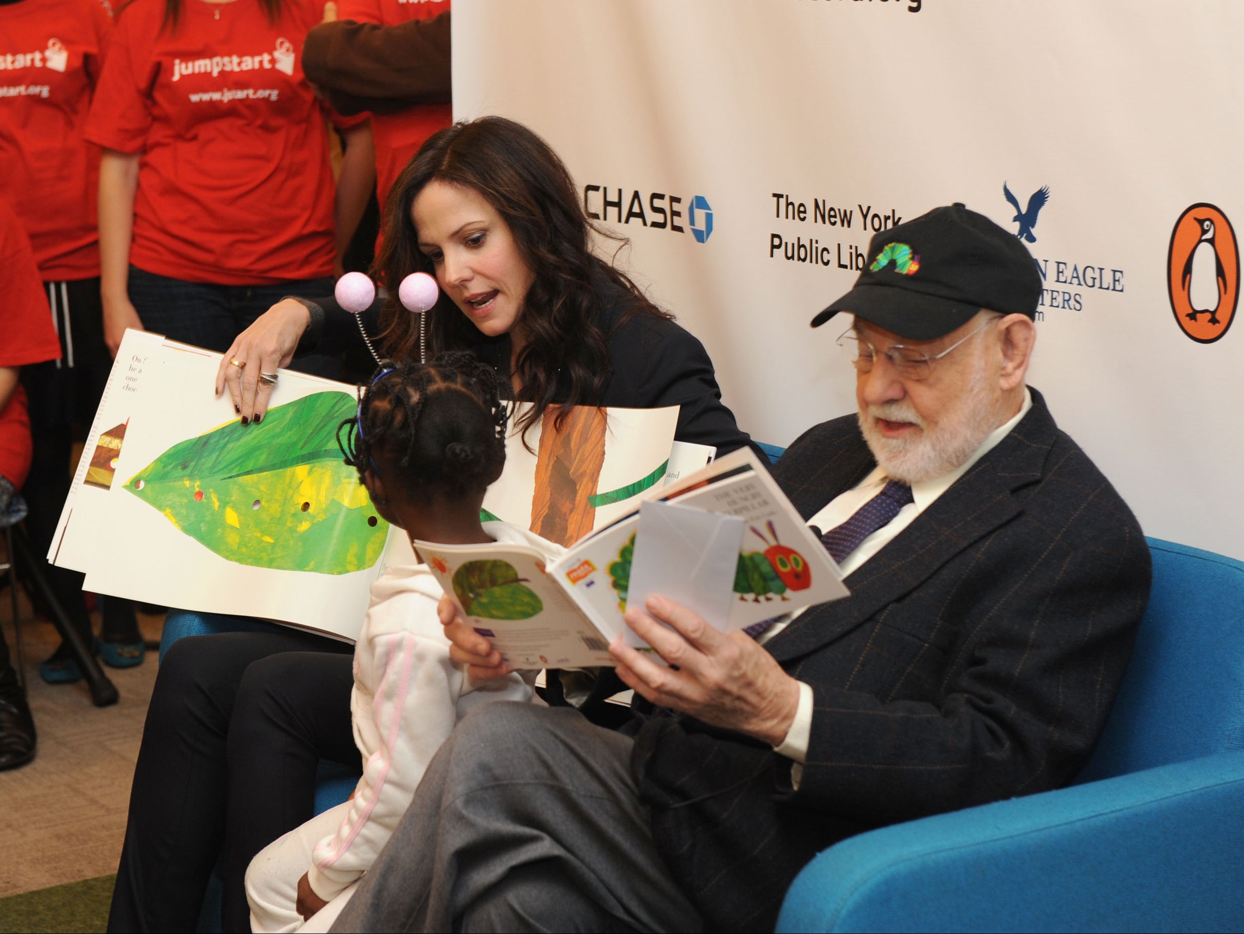 Fans pay tribute to late children’s book author Eric Carle