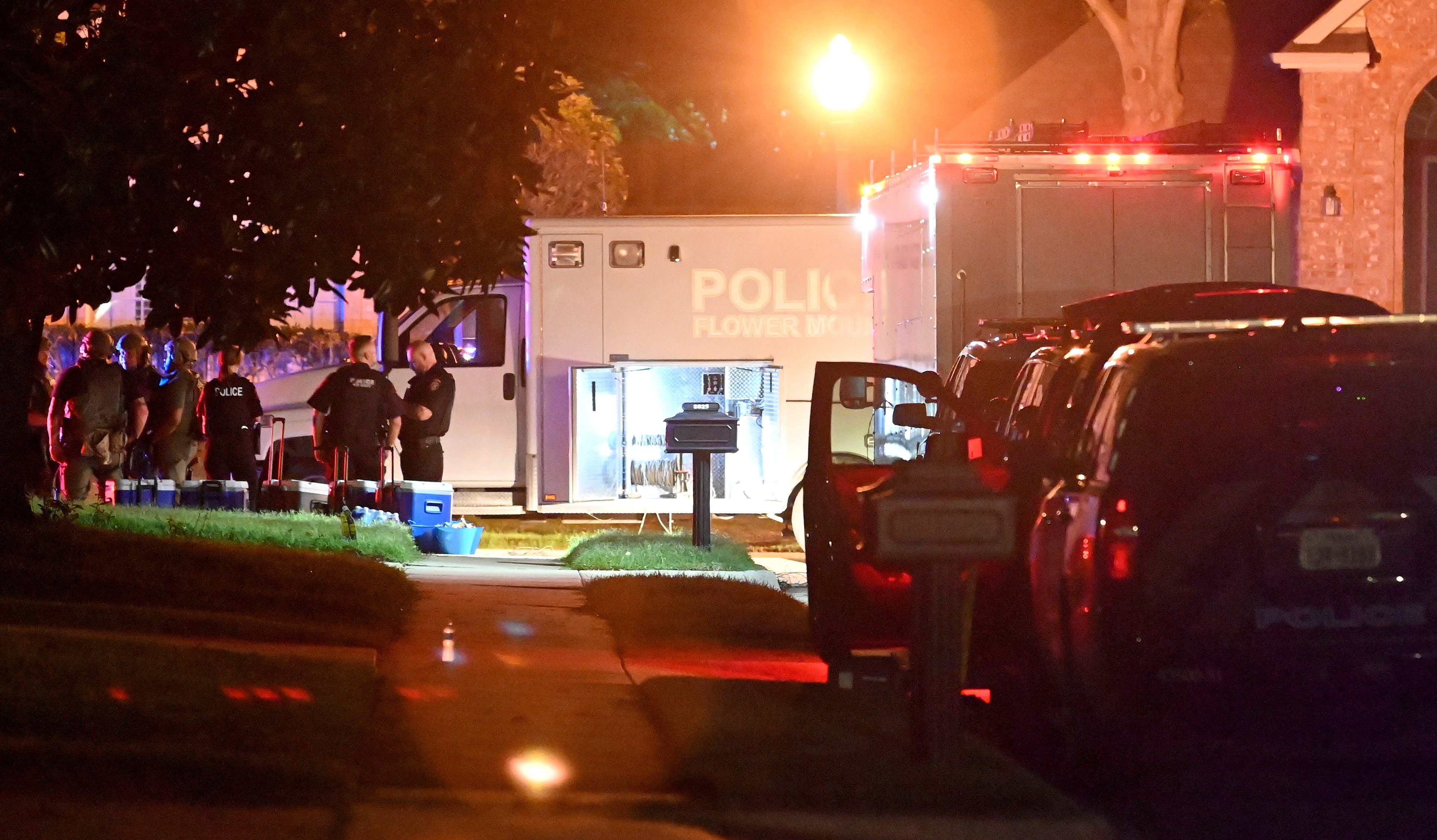 Officers Shot Texas
