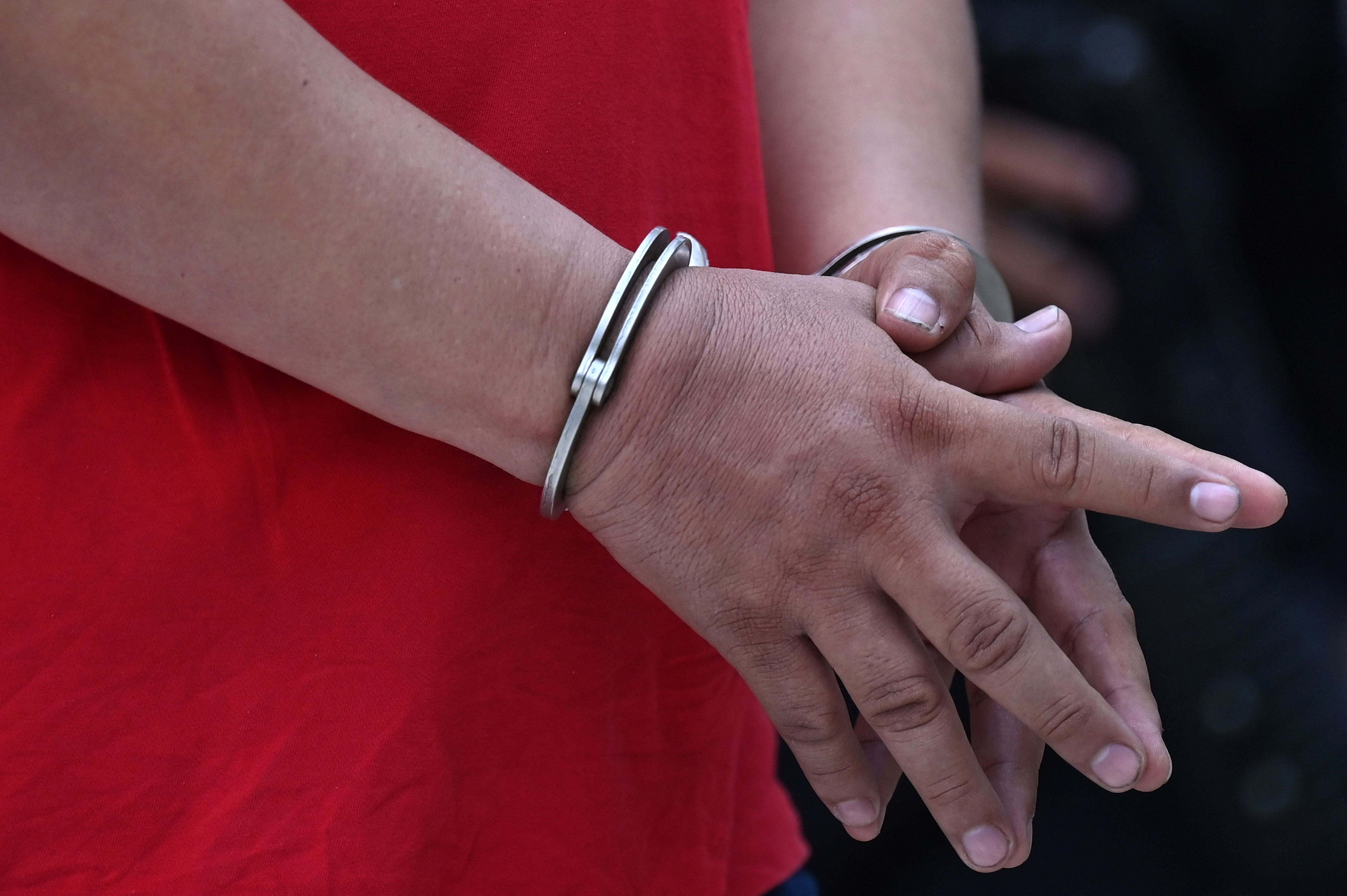 Representational Image: A Hispanic man in Birmingham, Alabama has sued the police for handcuffing hims so tightly that his hand hand to be amputated