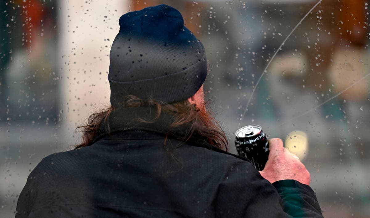 Mental health services &lsquo;unequipped to cope&rsquo; as drink and drug referrals for older people surge during Covid