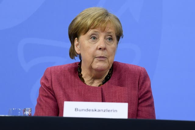 <p>La canciller alemana, Angela Merkel, asiste a una conferencia de prensa en Berlín el 27 de mayo de 2021.</p>