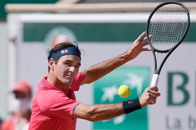 Roger Federer made a winning return to Roland Garros