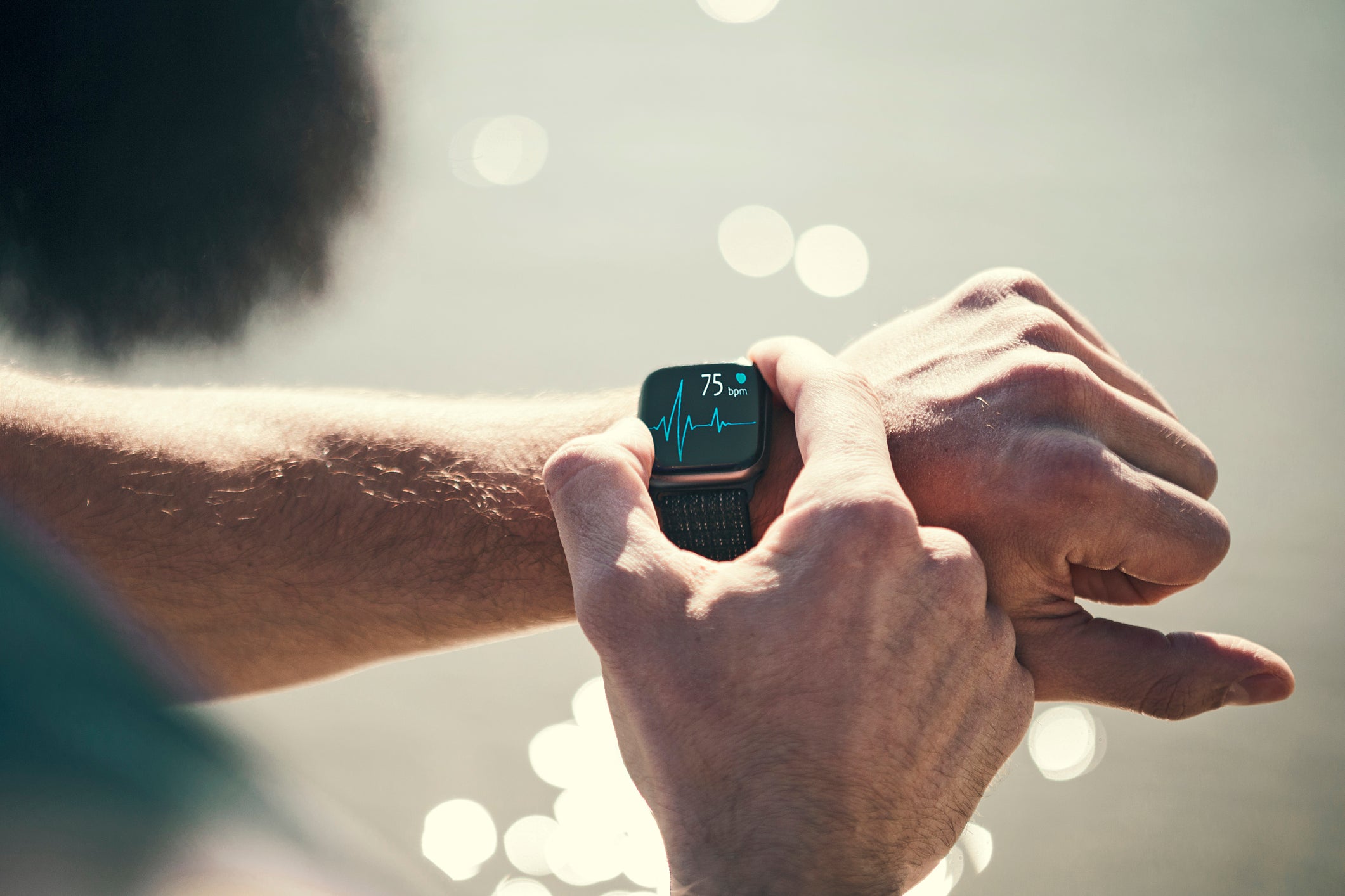 Leading cardiologists want to see more evidence regarding the link between smartwatches and detecting possible heart conditions