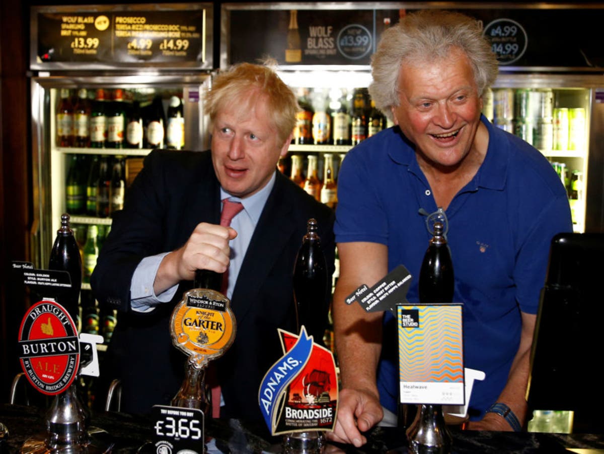 Tim Martin needs more EU workers to staff his Wetherspoons pubs – or maybe it’s time for Leave-voting Brits to step up Tim Martin needs more EU workers to staff his Wetherspoons pubs – or maybe it’s time for Leave-voting Brits to step up
