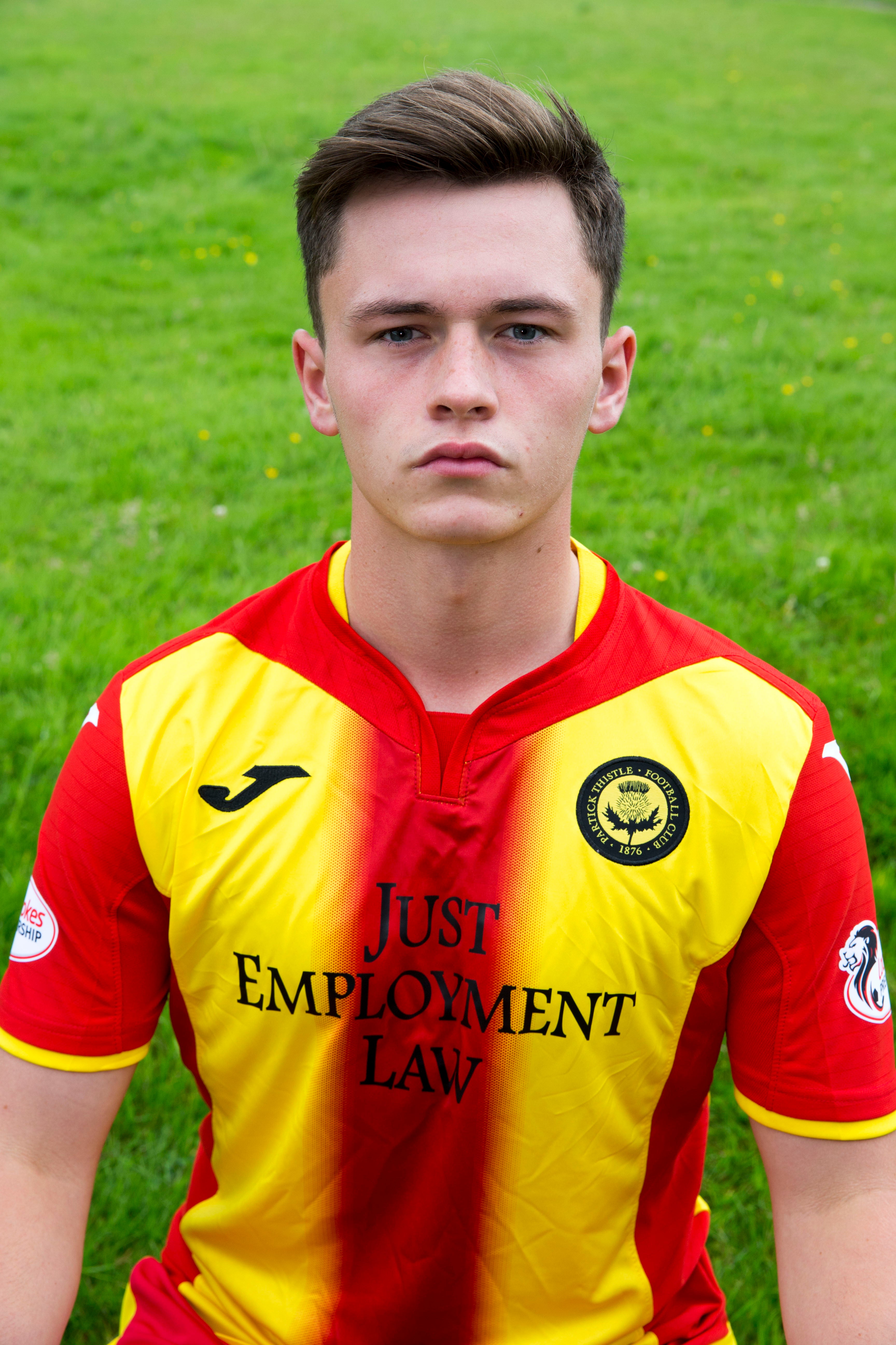 James Penrice joins Livingston from Partick Thistle