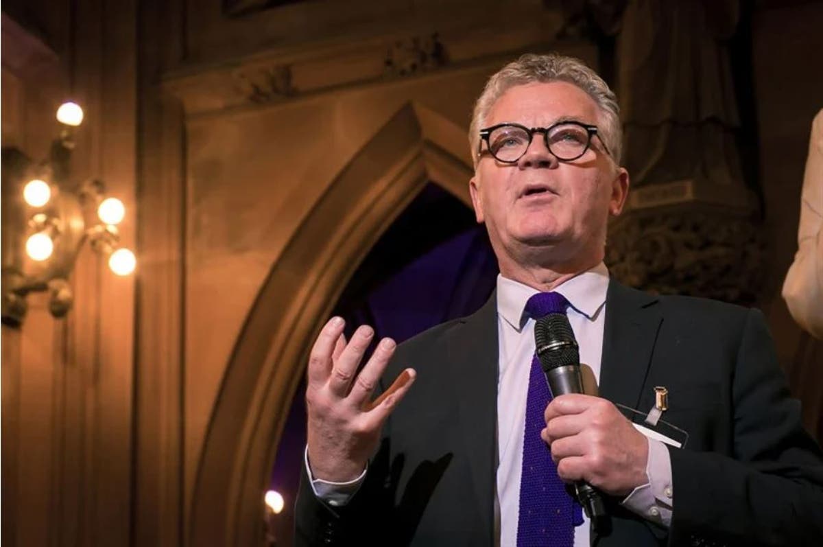 Ex-education tsar slams &lsquo;feeble&rsquo; government catch-up money and calls for &lsquo;massive national effort&rsquo; to recover