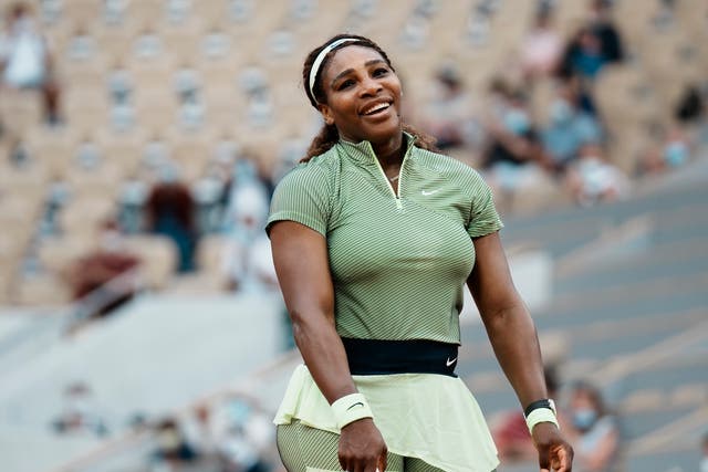 <p>Serena Williams won a three-set battle with Mihaela Buzarnescu</p>