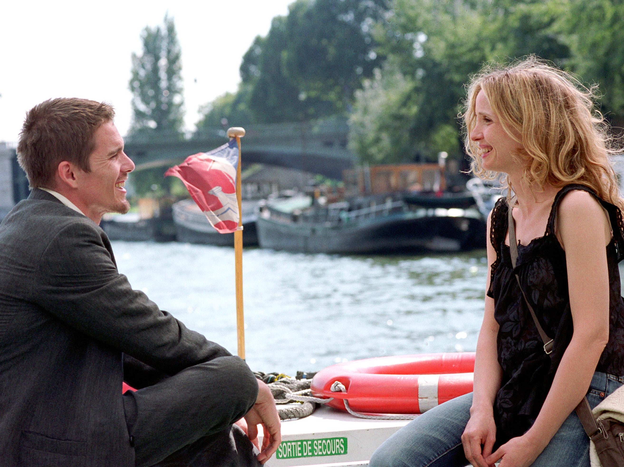 Lovers on the Seine: Ethan Hawke and Julie Delpy in ‘Before Sunset’