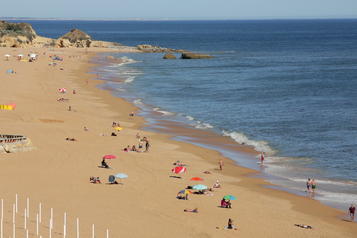 Portugal downgraded to amber checklist, transportation secretary confirms