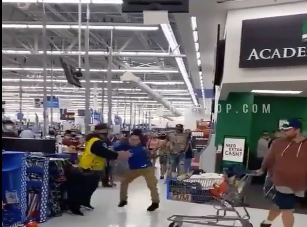 Walmart Employee Knocks Out Customer With One Punch After Being Spat On Indy100 Walmart Employee Knocks Out Customer With One Punch After Being Spat On Indy100