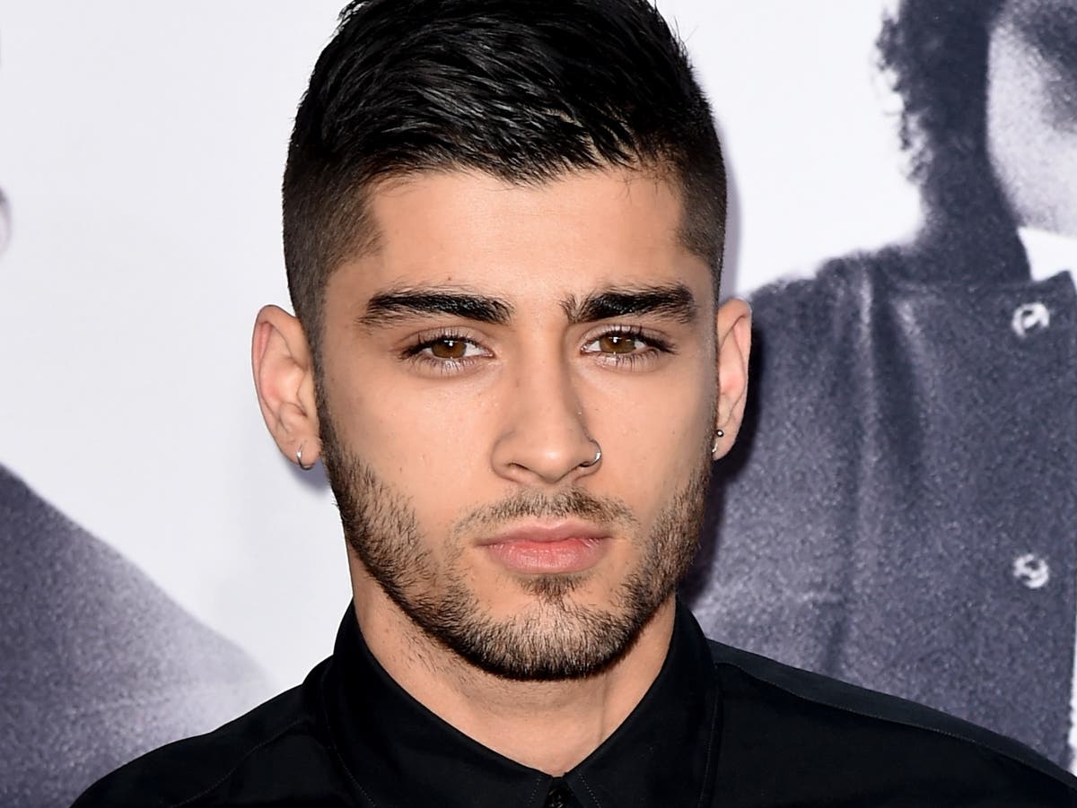 Zayn Malik videoed angrily confronting passer-by after being called ...