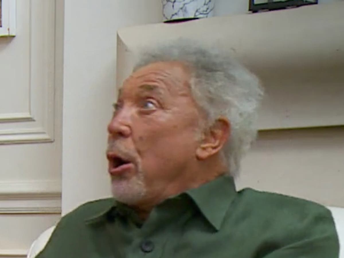 Celebrity Gogglebox viewers praise Tom Jones for ‘brilliant’ and ‘surprisingly good’ appearance