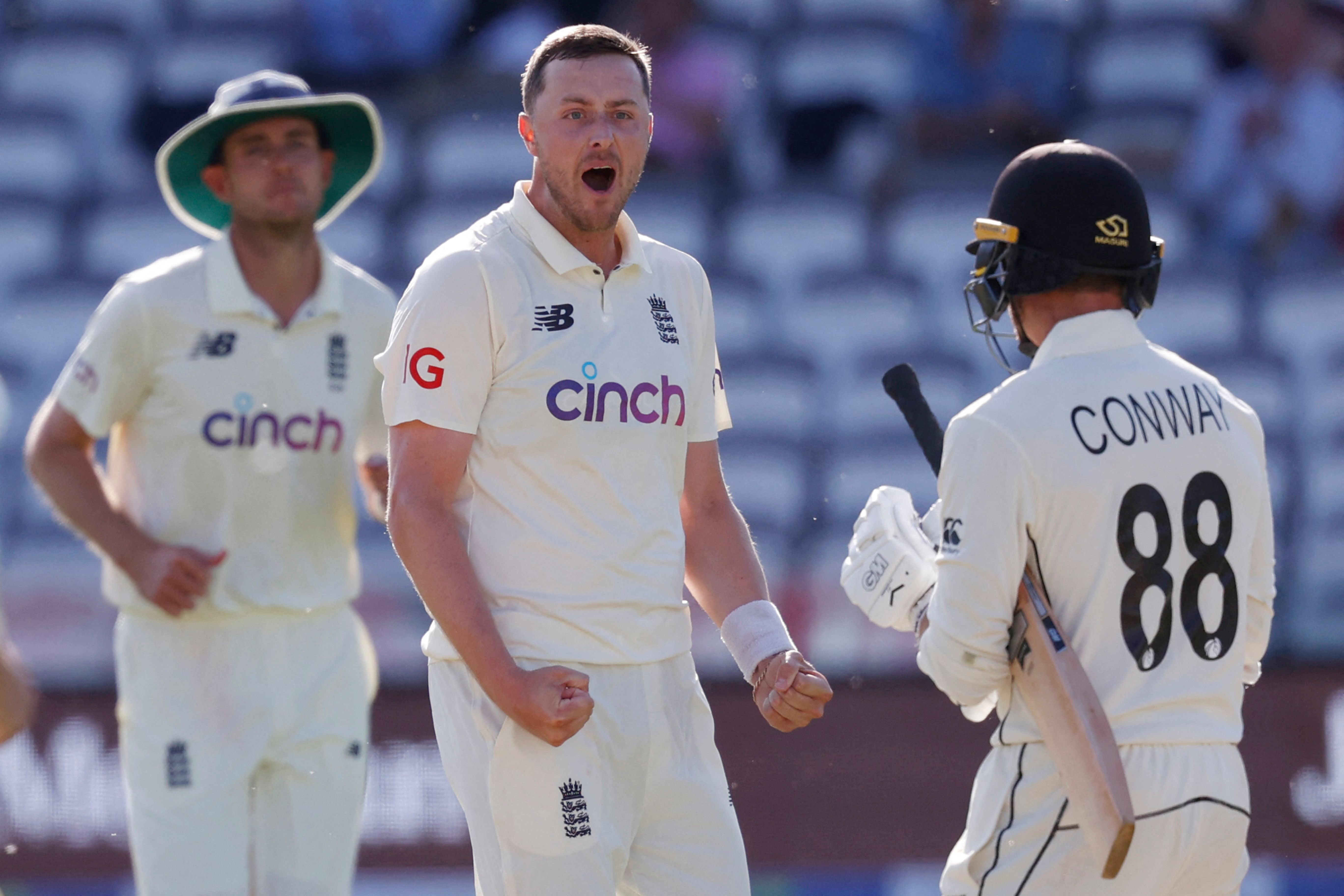 Ollie Robinson celebrates dismissing Devon Conway