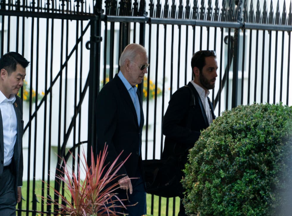 BIDEN-OBAMA-SALUD