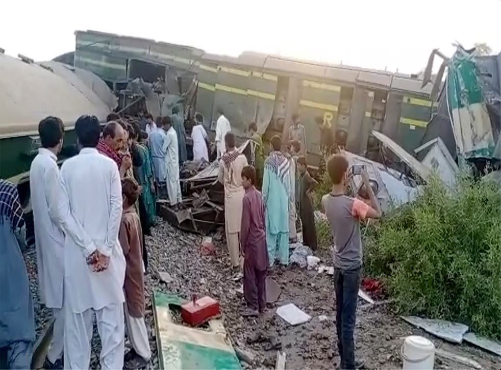 PAKISTAN-ACCIDENTE FERROVIARIO