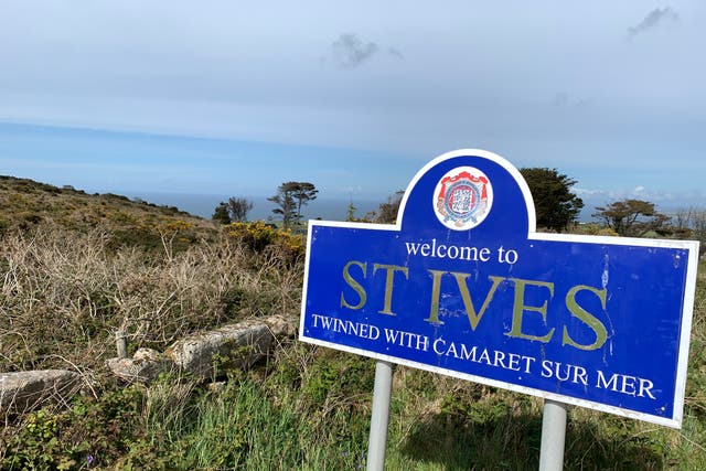 <p>Welcome to St Ives</p>