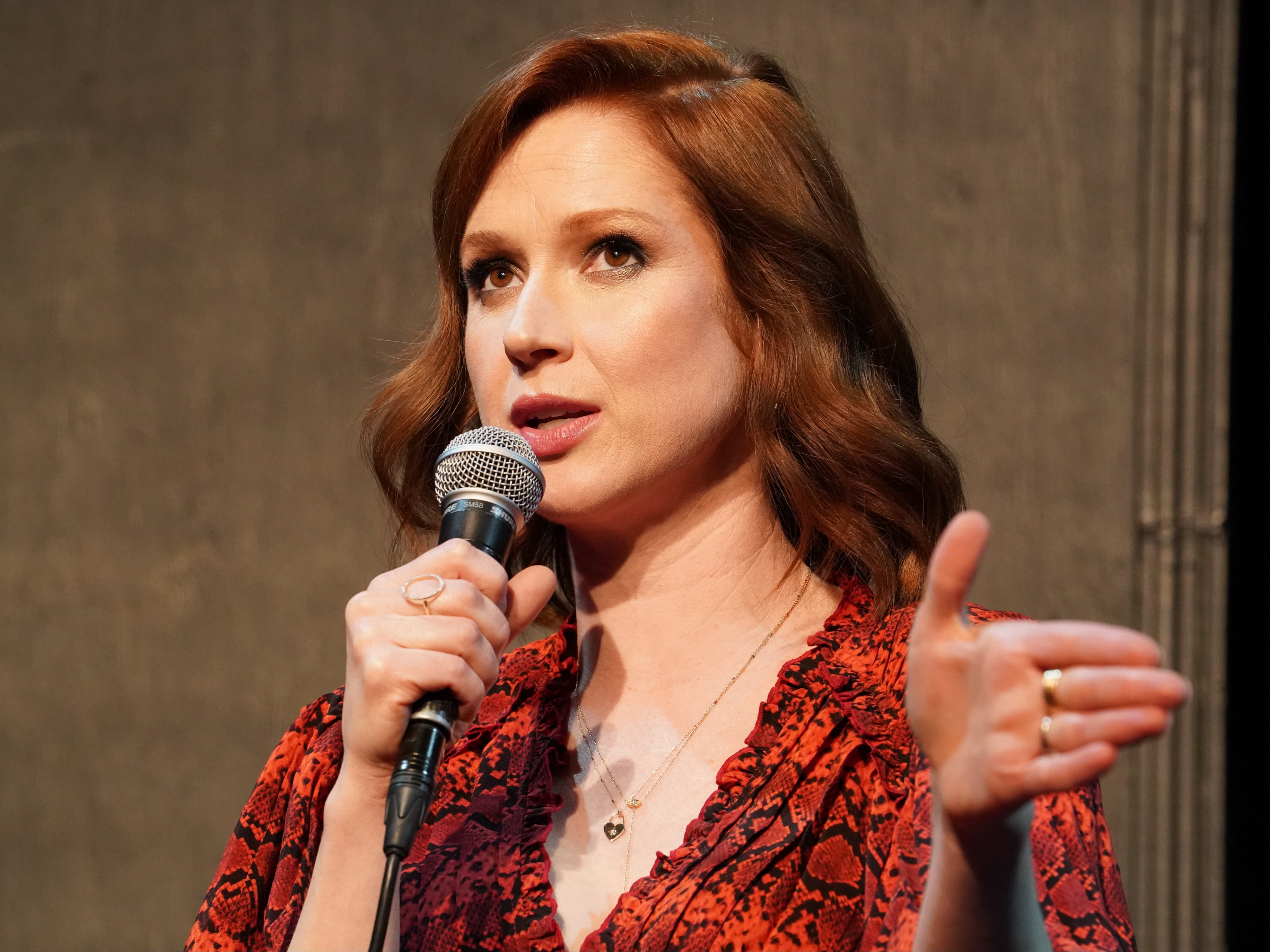 <p>Ellie Kemper at a panel on 29 May 2019 in Los Angeles, California</p>